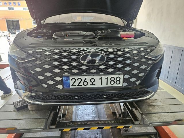 Hyundai Grandeur 2023 — inspection photo 1