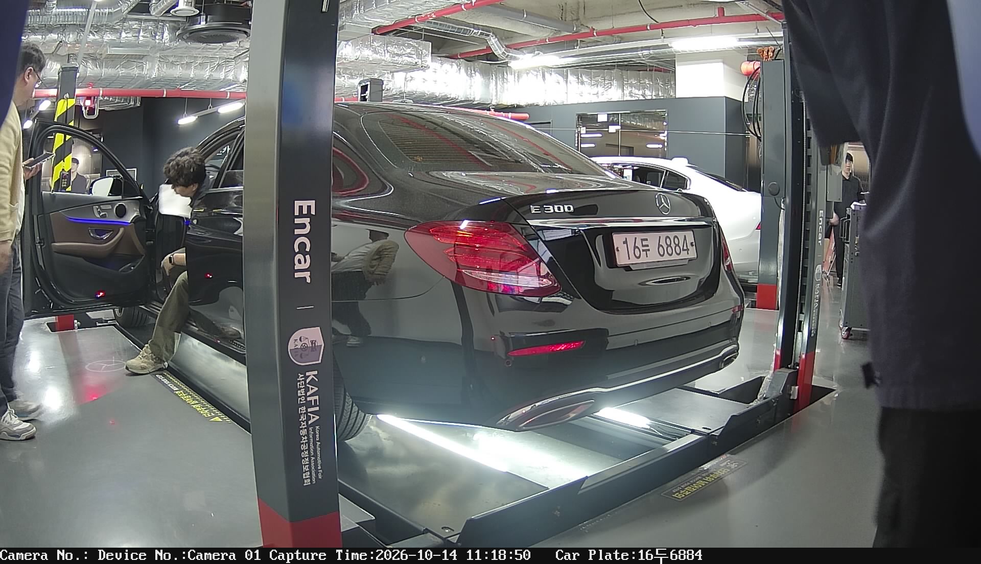Mercedes-Benz E-Class 2019 — inspection photo 2