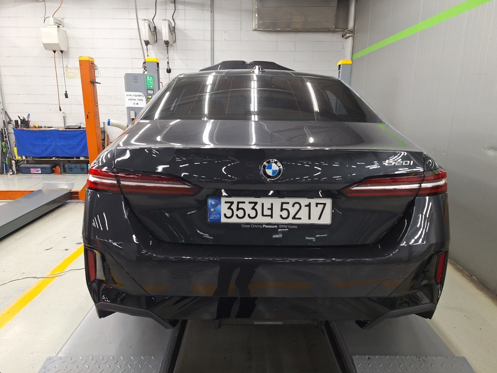 BMW 5-Series 2024 — inspection photo 2