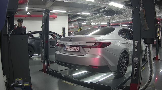 Toyota Camry 2025 — inspection photo 2