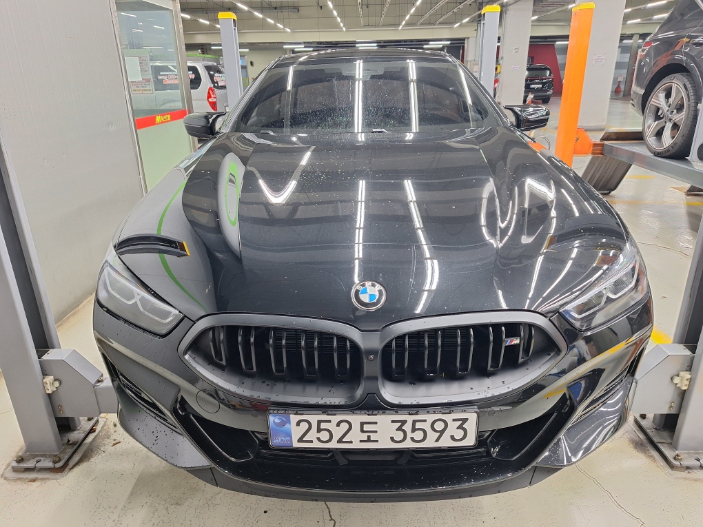 BMW 8-Series 2026 — inspection photo 1