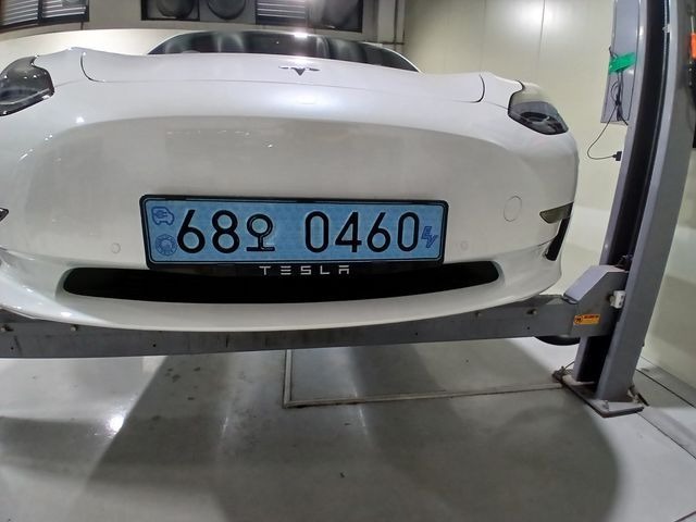 Tesla Model 3 2021 — inspection photo 1