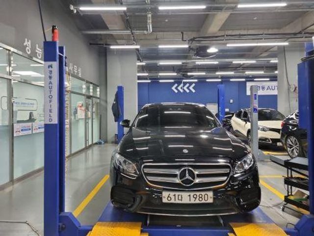 Mercedes-Benz E-Class 2019 — inspection photo 1
