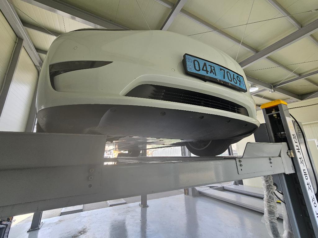 Tesla Model Y 2022 — inspection photo 1