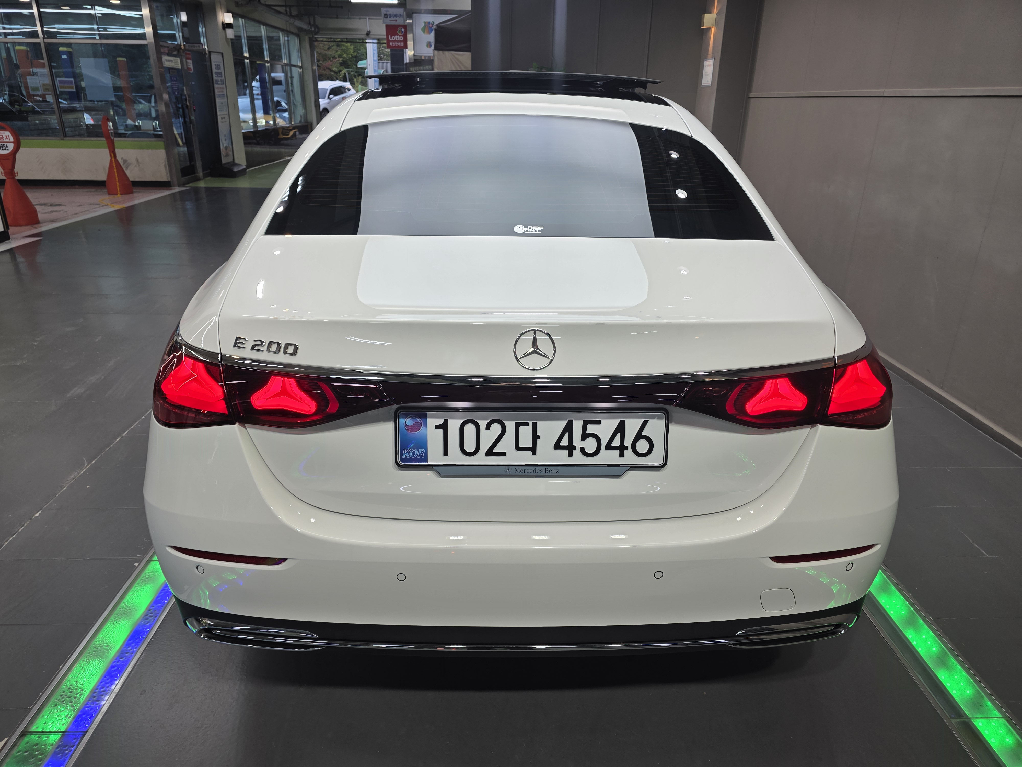 Mercedes-Benz E-Class 2025 — inspection photo 2