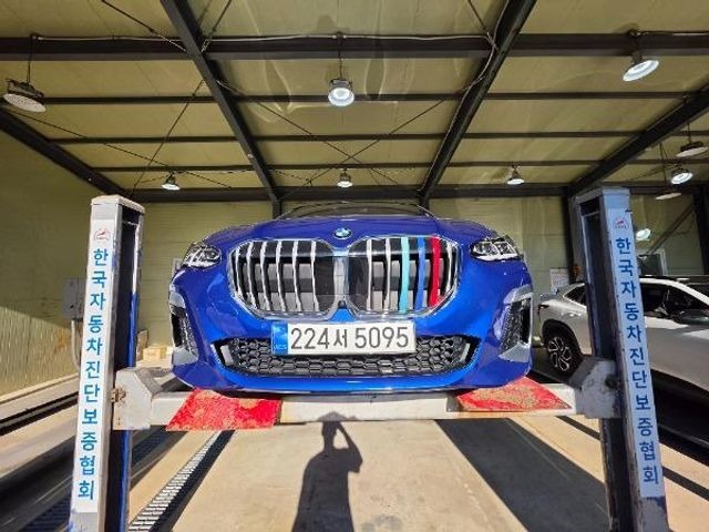 BMW 2-Series 2023 — inspection photo 1