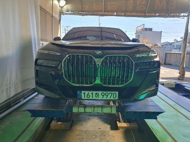 BMW 7-Series 2026 — inspection photo 1
