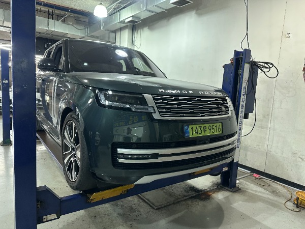 Land Rover Range Rover 2023 — inspection photo 1