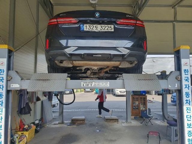 BMW 5-Series 2024 — inspection photo 2