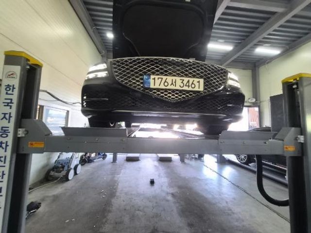 Genesis G80 2022 — inspection photo 1