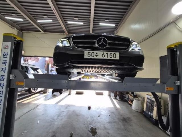 Mercedes-Benz E-Class 2017 — inspection photo 1
