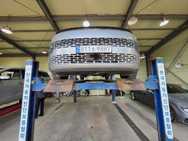 Hyundai Staria 2025 — inspection photo 1
