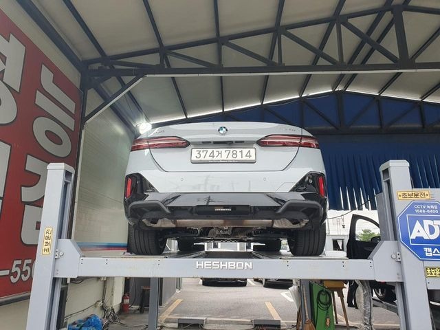BMW 5-Series 2026 — inspection photo 2