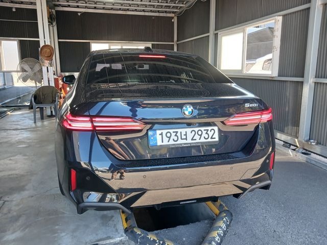 BMW 5-Series 2024 — inspection photo 2