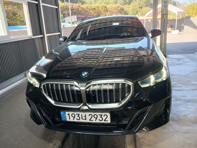 BMW 5-Series 2024 — inspection photo 1