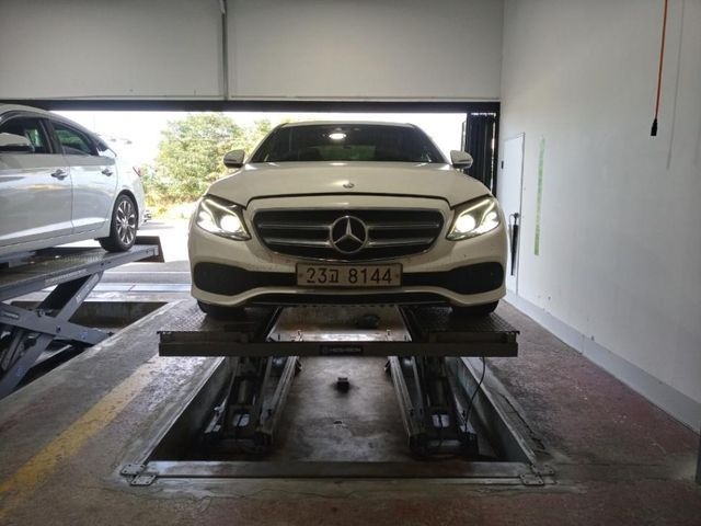 Mercedes-Benz E-Class 2017 — inspection photo 1