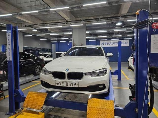 BMW 3-Series 2016 — inspection photo 1