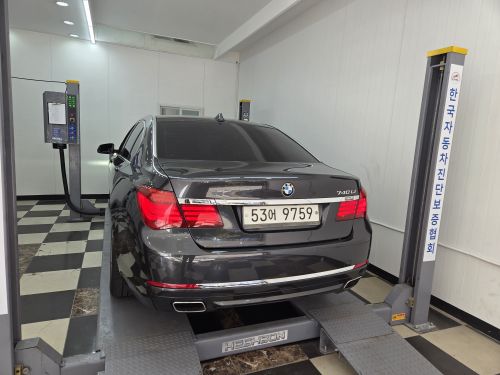 BMW 7-Series 2014 — inspection photo 2