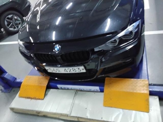 BMW 3-Series 2017 — inspection photo 1