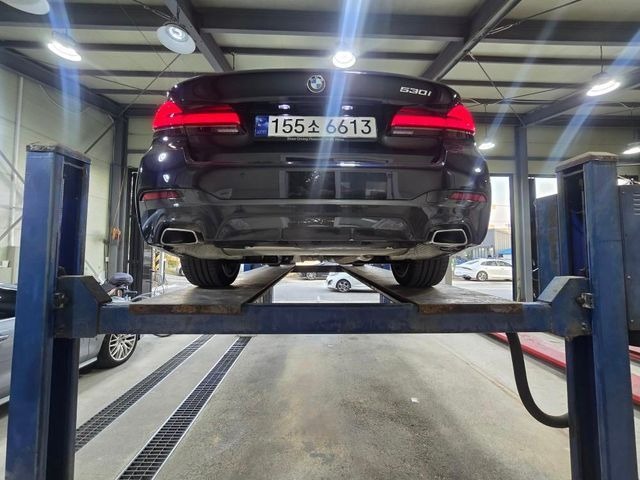 BMW 5-Series 2023 — inspection photo 2