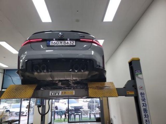 BMW M4 2022 — inspection photo 2
