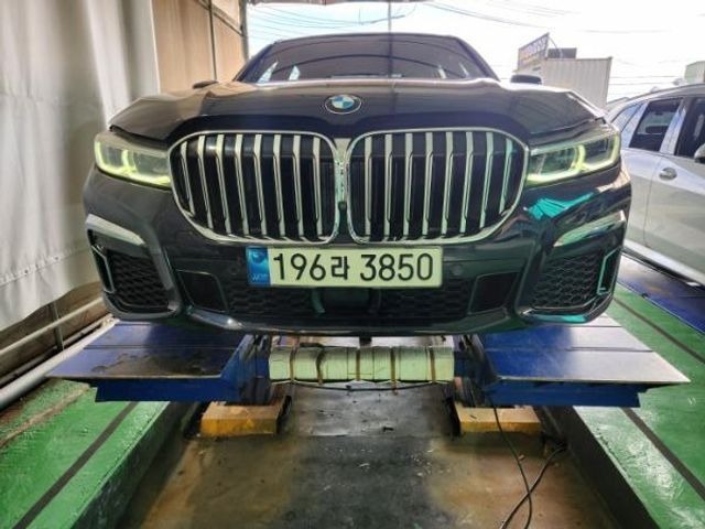 BMW 7-Series 2022 — inspection photo 1