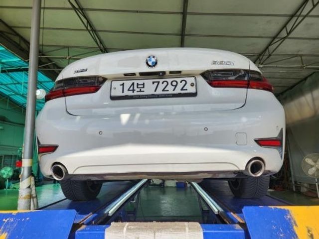 BMW 3-Series 2019 — inspection photo 2