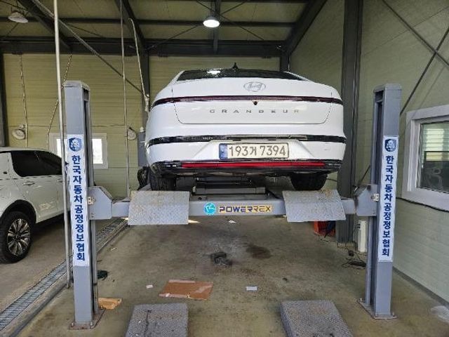 Hyundai Grandeur 2023 — inspection photo 2