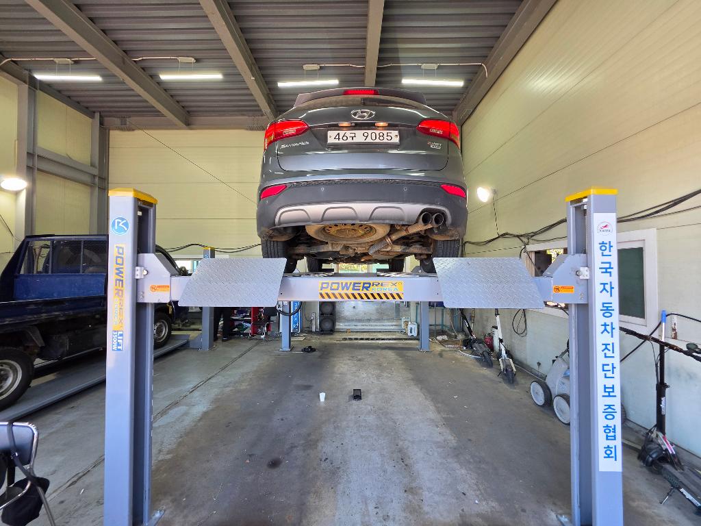 Hyundai Santafe 2015 — inspection photo 2