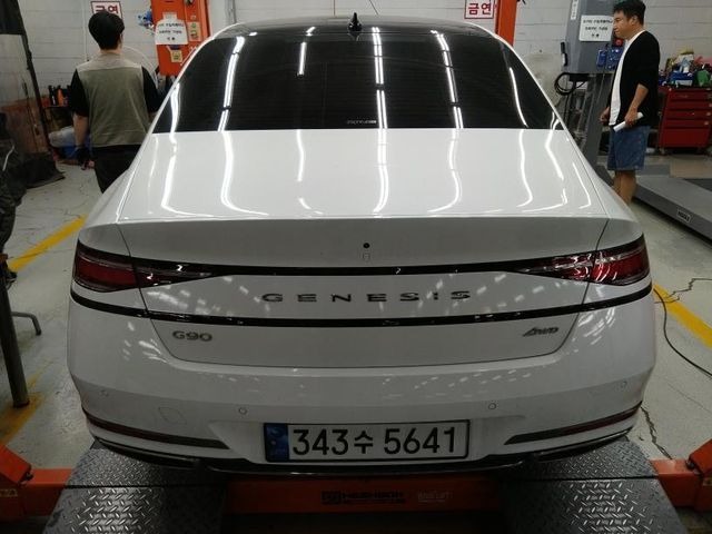 Genesis G90 2022 — inspection photo 2