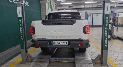Kia Tasman 2026 — inspection photo 2