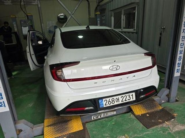 Hyundai Sonata 2023 — inspection photo 2
