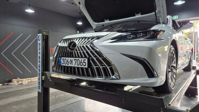 Lexus ES 2026 — inspection photo 1