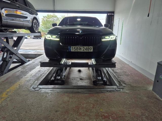 BMW 5-Series 2022 — inspection photo 1