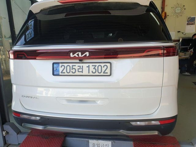 Kia Canival 2023 — inspection photo 2