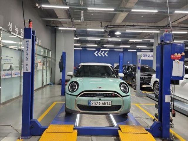 Mini Cooper 2025 — inspection photo 1