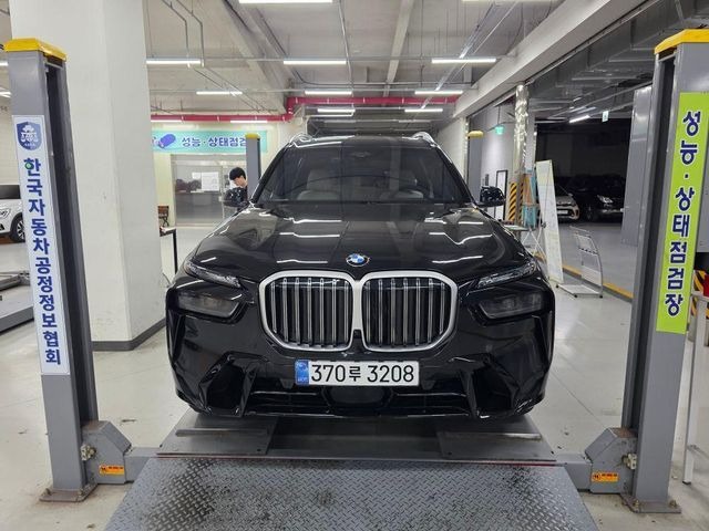 BMW X7 2026 — inspection photo 1