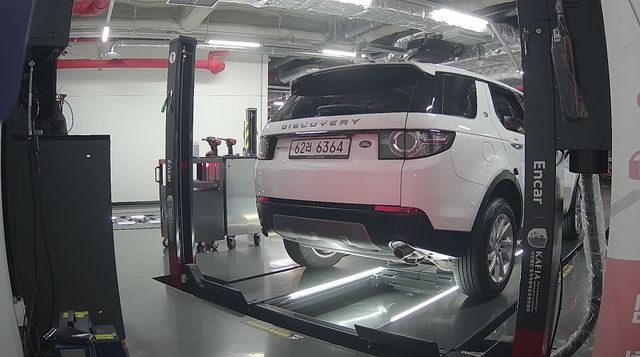 Land Rover Discovery Sport 2018 — inspection photo 2