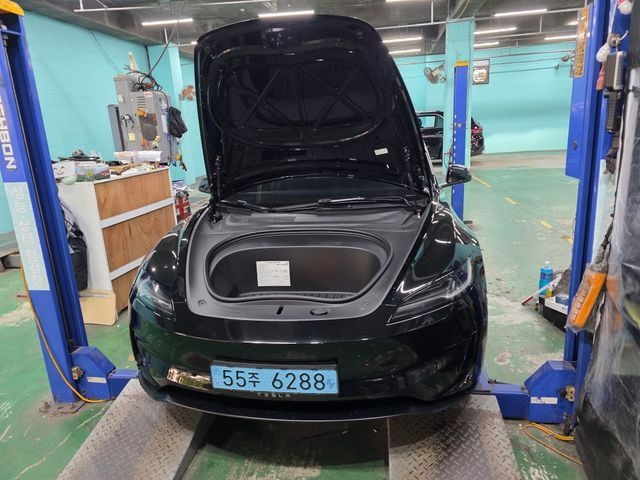 Tesla Model 3 2024 — inspection photo 1