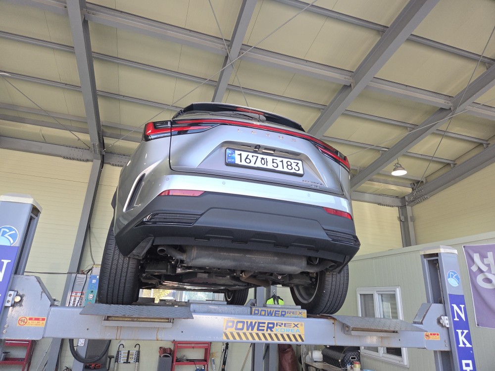 Lexus NX 2025 — inspection photo 2