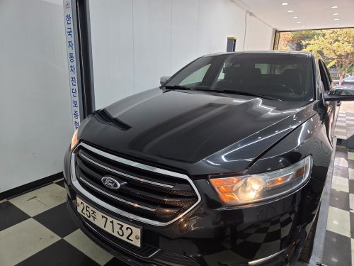 Ford Taurus 2013 — inspection photo 1