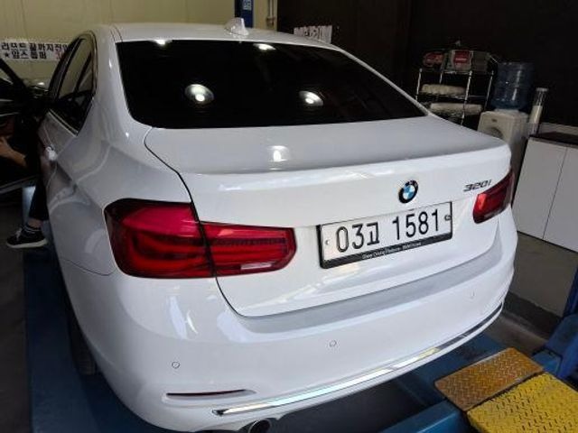 BMW 3-Series 2018 — inspection photo 2