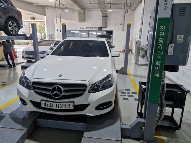 Mercedes-Benz E-Class 2016 — inspection photo 1