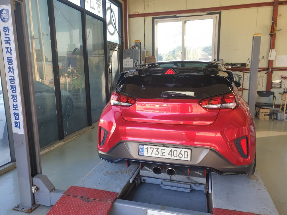 Hyundai Veloster 2018 — inspection photo 2