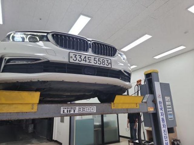 BMW 5-Series 2020 — inspection photo 1