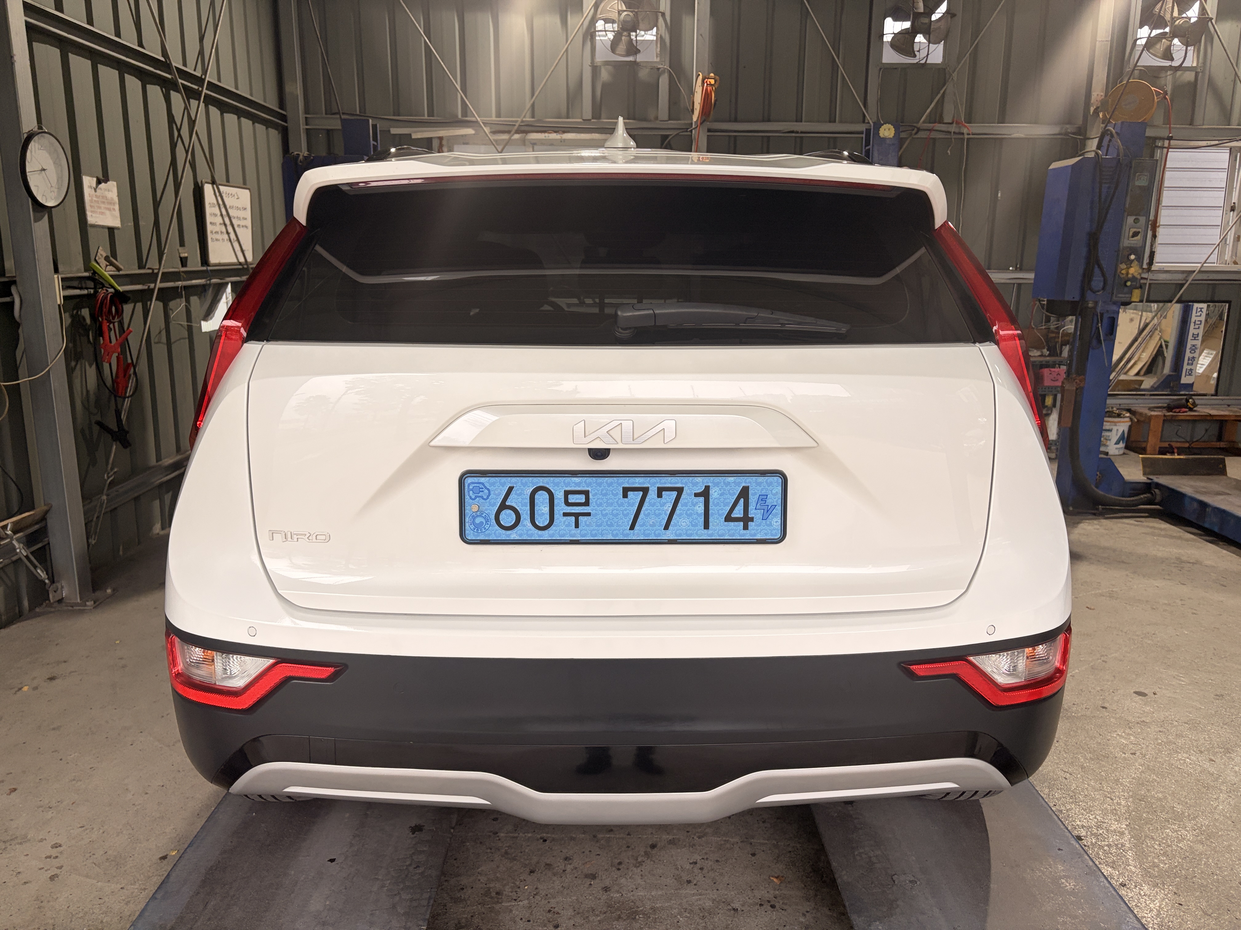 Kia Niro 2023 — inspection photo 2
