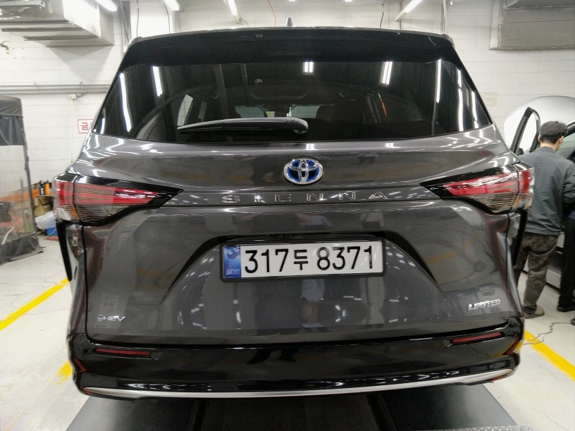 Toyota Sienna 2025 — inspection photo 2