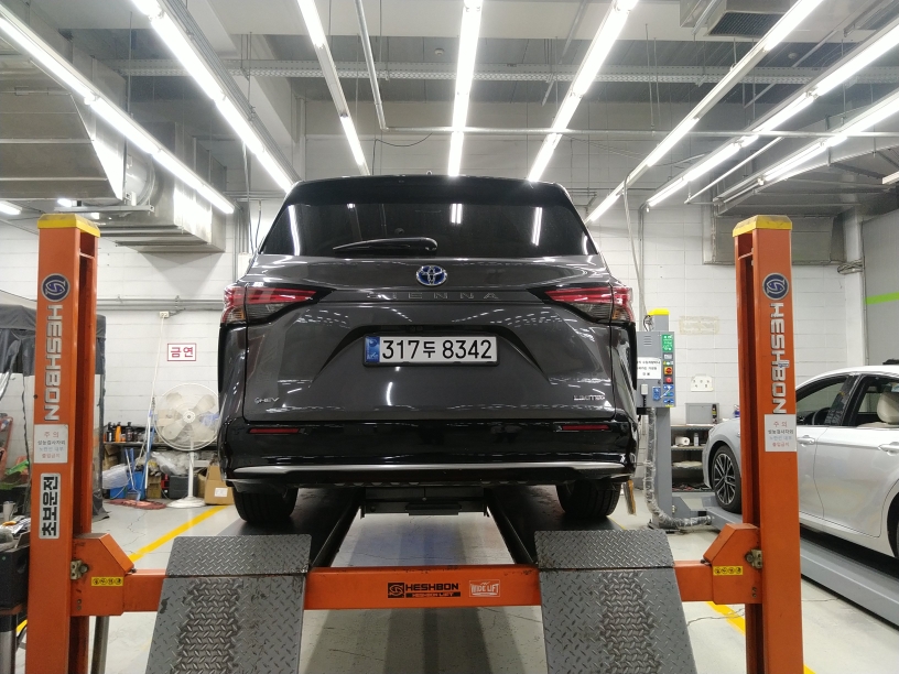 Toyota Sienna 2025 — inspection photo 2
