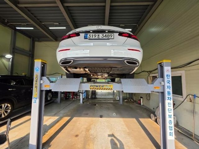Mercedes-Benz E-Class 2021 — inspection photo 2