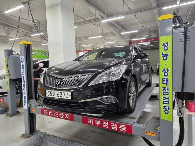 Hyundai Grandeur 2017 — inspection photo 1